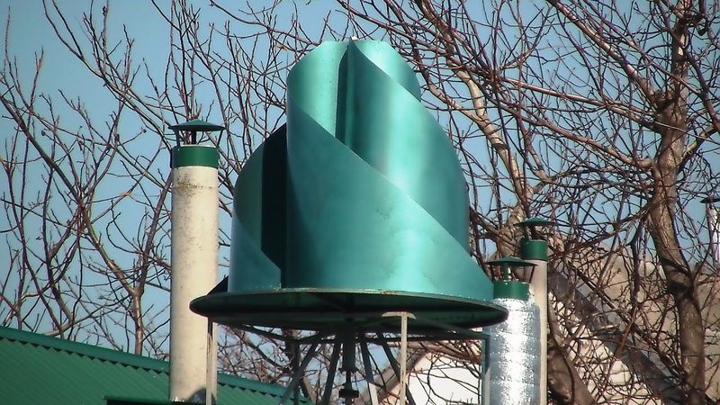 Ветрогенератор с вертикальной осью вращения